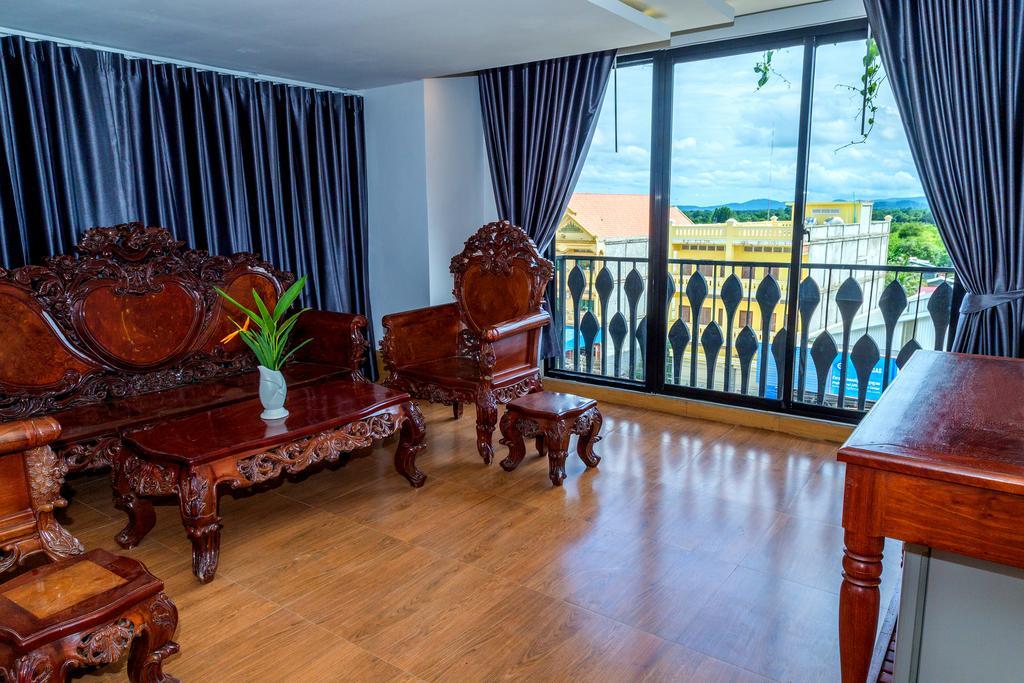 Paôy Pêt Ly Heng Chhay Hotel المظهر الخارجي الصورة