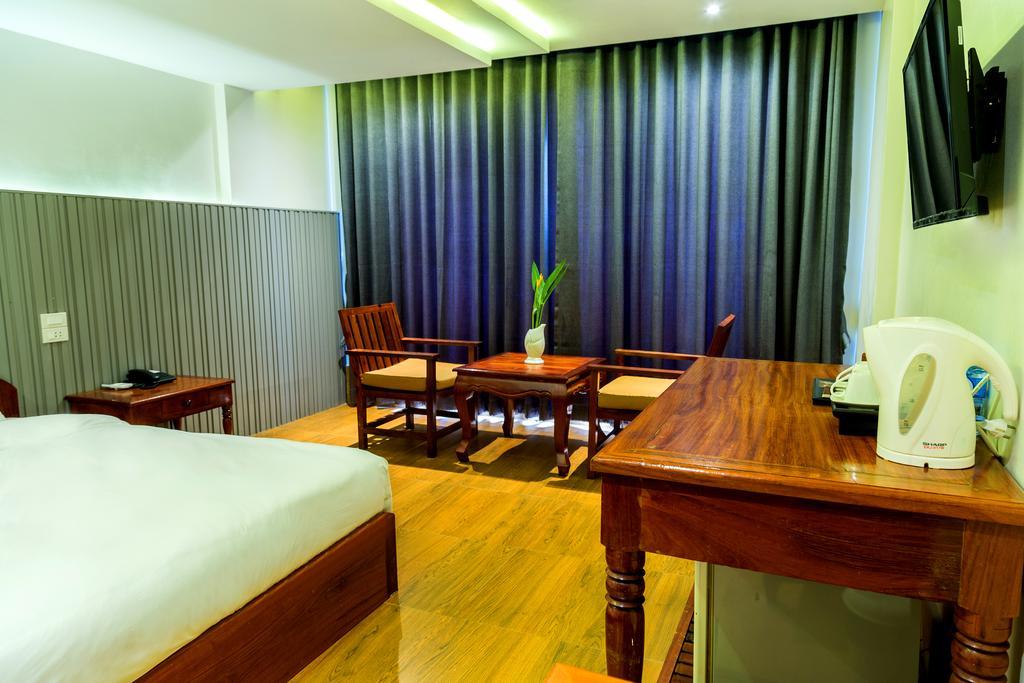 Paôy Pêt Ly Heng Chhay Hotel المظهر الخارجي الصورة