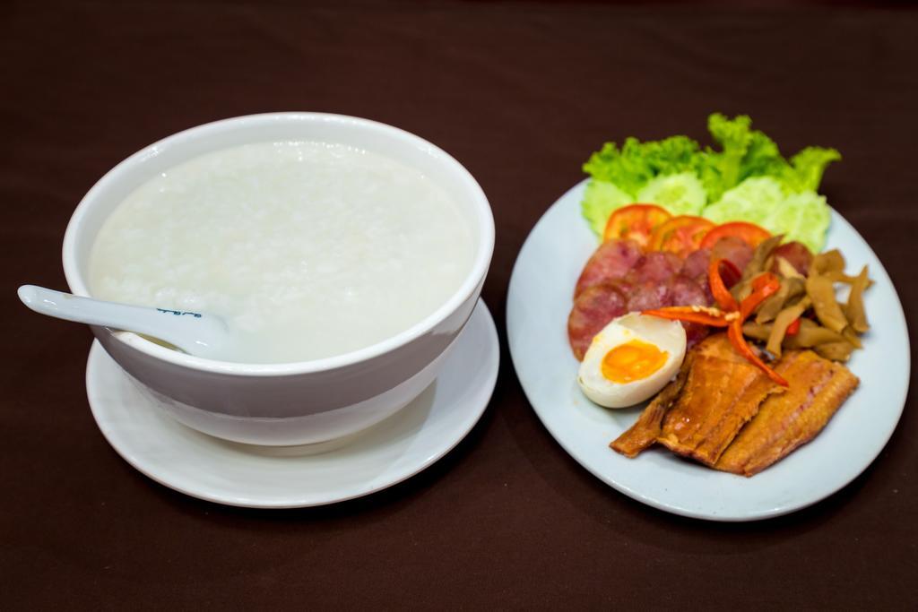 Paôy Pêt Ly Heng Chhay Hotel المظهر الخارجي الصورة